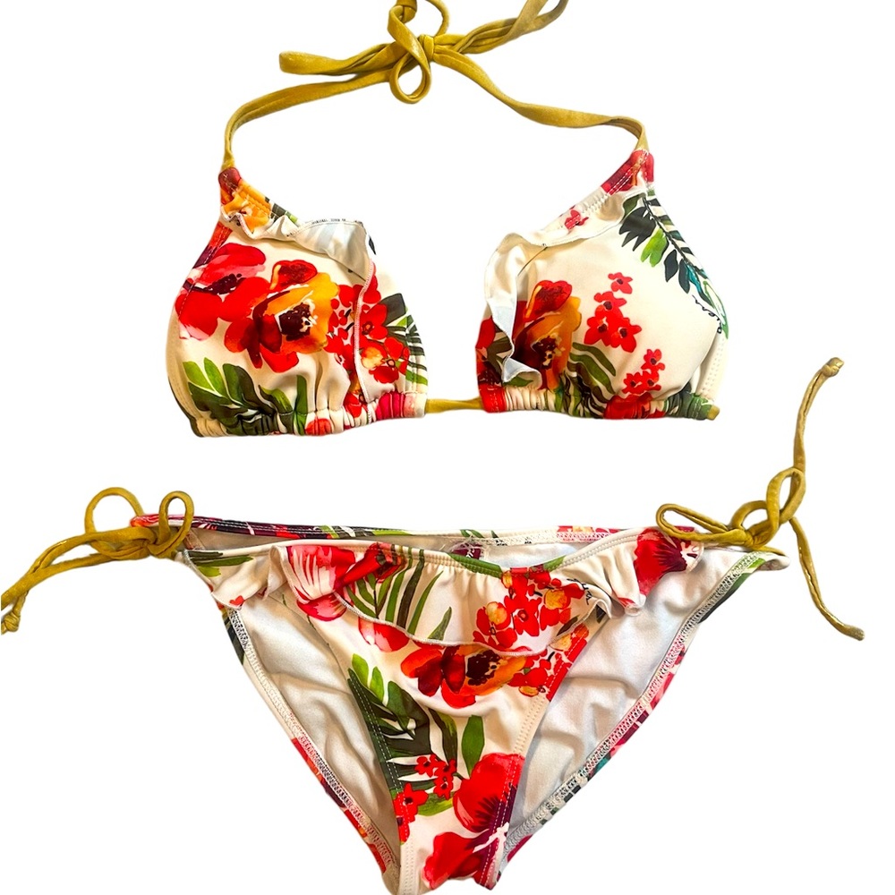 Guess swimsuit. Size M.